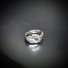 Load image into Gallery viewer, Sapphire Comet Ring